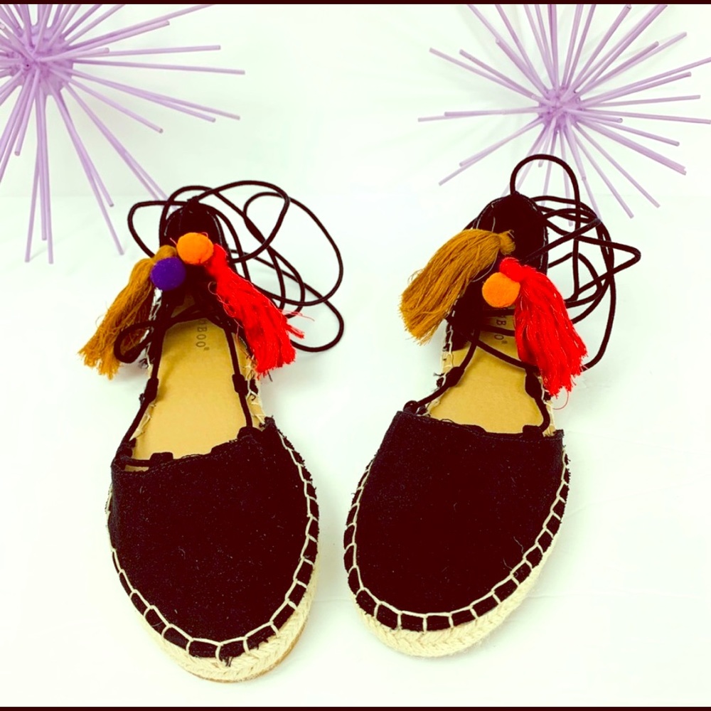 Black tassel, tie up espadrilles